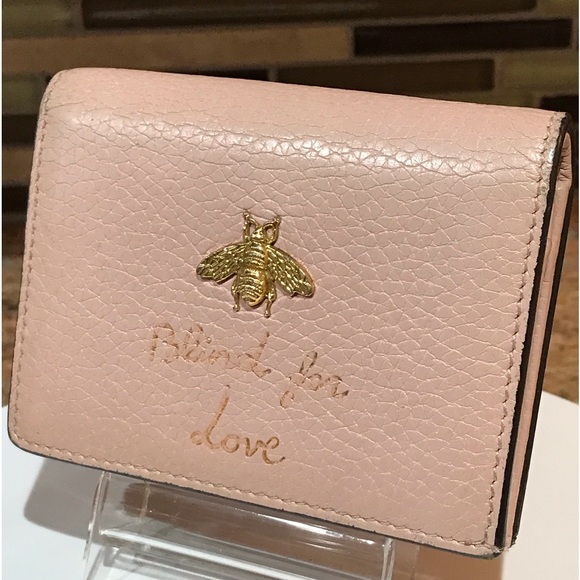 GUCCI Animalier Bee Blind for Love Leather Compact Wallet 🐝❤️‍🔥 - Picture 16 of 17